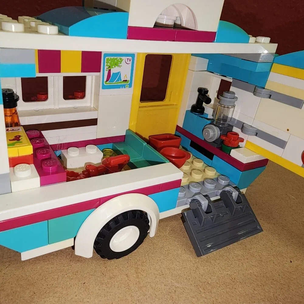 LEGO FRIENDS: Summer Caravan (41034) with Instructions and mini characters